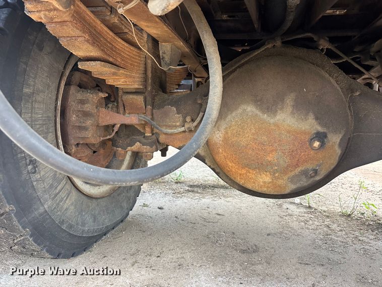 image for item EJ7830 1987 Chevrolet C70 dump truck