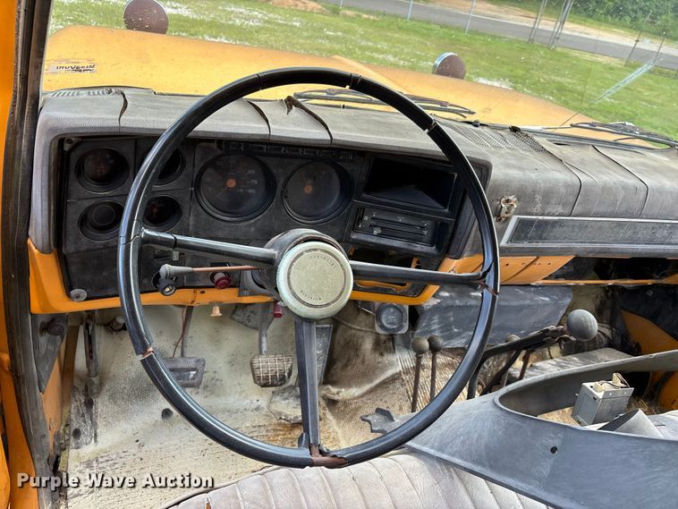 image for item EJ7830 1987 Chevrolet C70 dump truck