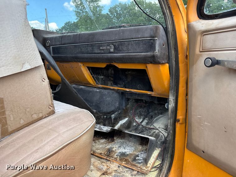 image for item EJ7830 1987 Chevrolet C70 dump truck