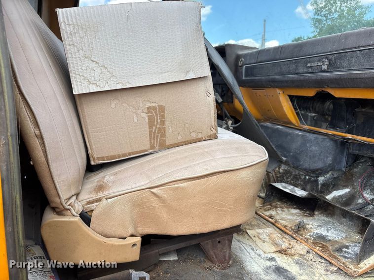 image for item EJ7830 1987 Chevrolet C70 dump truck