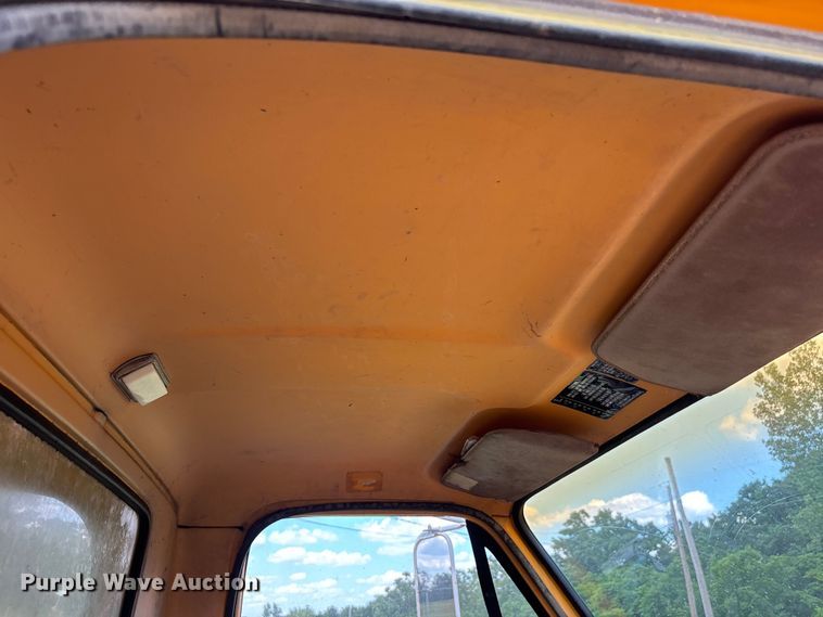 image for item EJ7830 1987 Chevrolet C70 dump truck