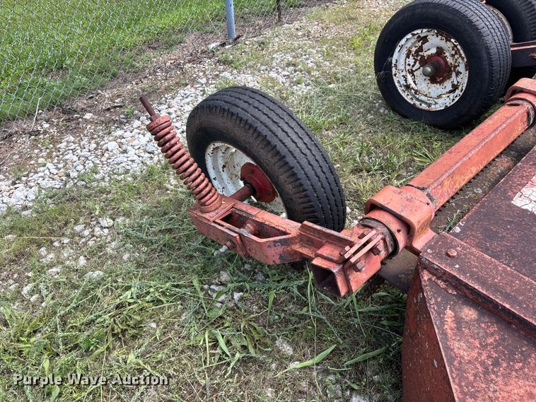 image for item EJ7831 (4) mowers