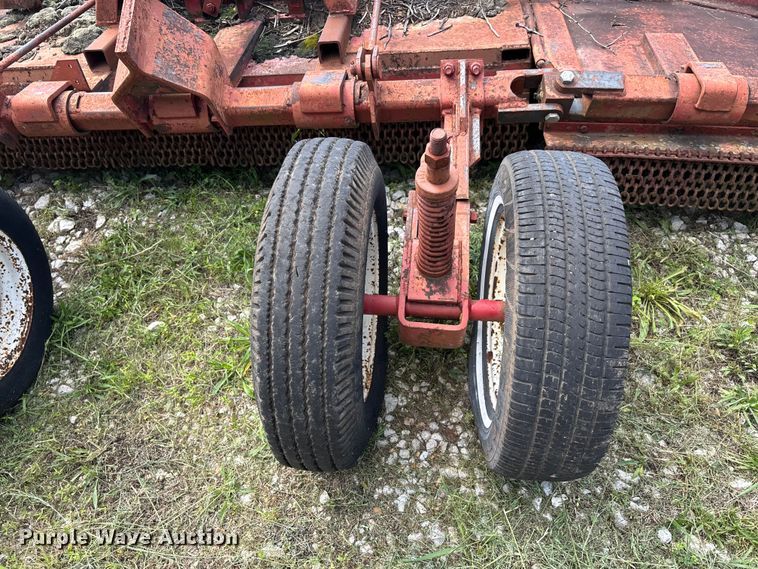 image for item EJ7831 (4) mowers
