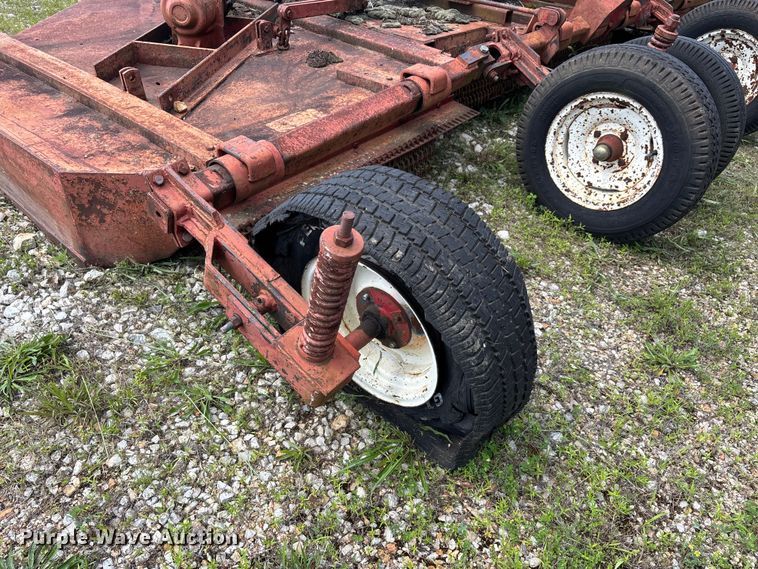 image for item EJ7831 (4) mowers