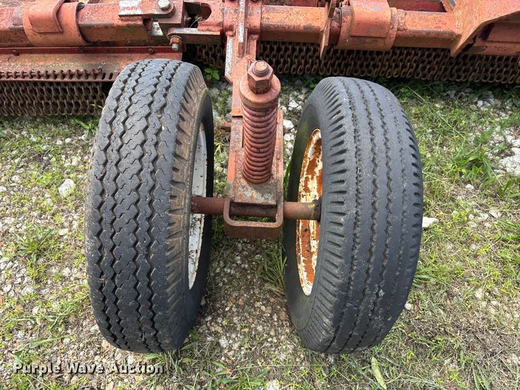 image for item EJ7831 (4) mowers