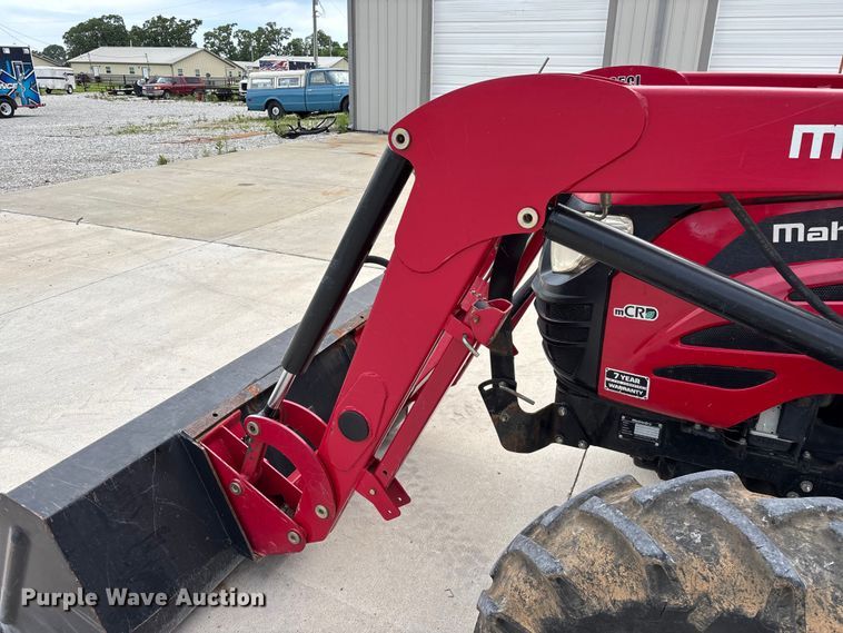 image for item EO4285 2015 Mahindra 2565 Shuttle MFWD tractor