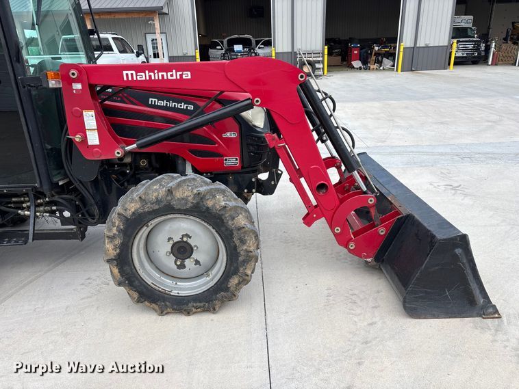 image for item EO4285 2015 Mahindra 2565 Shuttle MFWD tractor