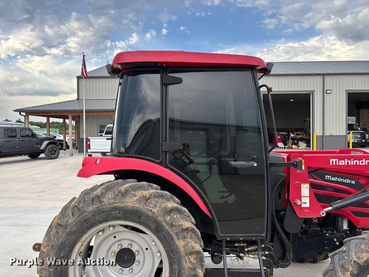 image for item EO4285 2015 Mahindra 2565 Shuttle MFWD tractor