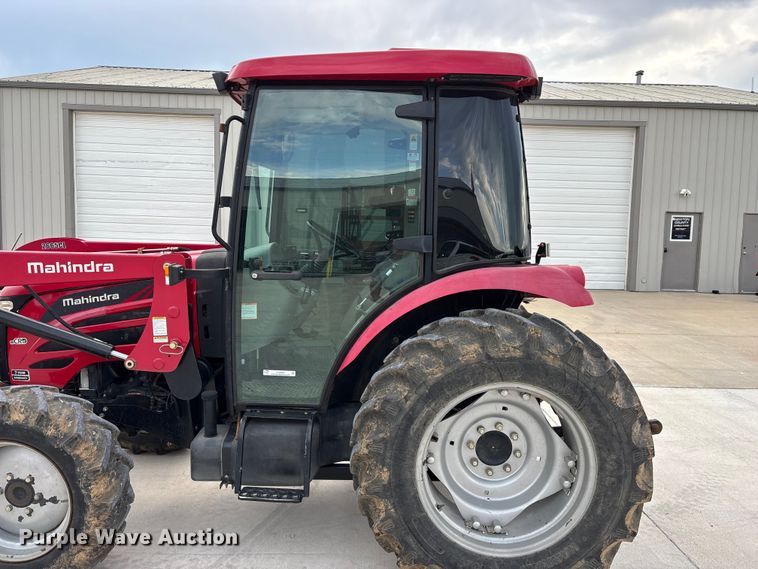 image for item EO4285 2015 Mahindra 2565 Shuttle MFWD tractor