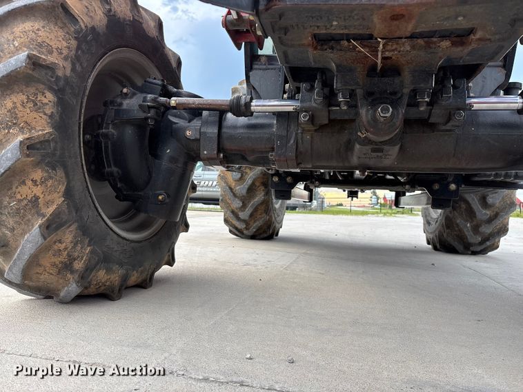 image for item EO4285 2015 Mahindra 2565 Shuttle MFWD tractor