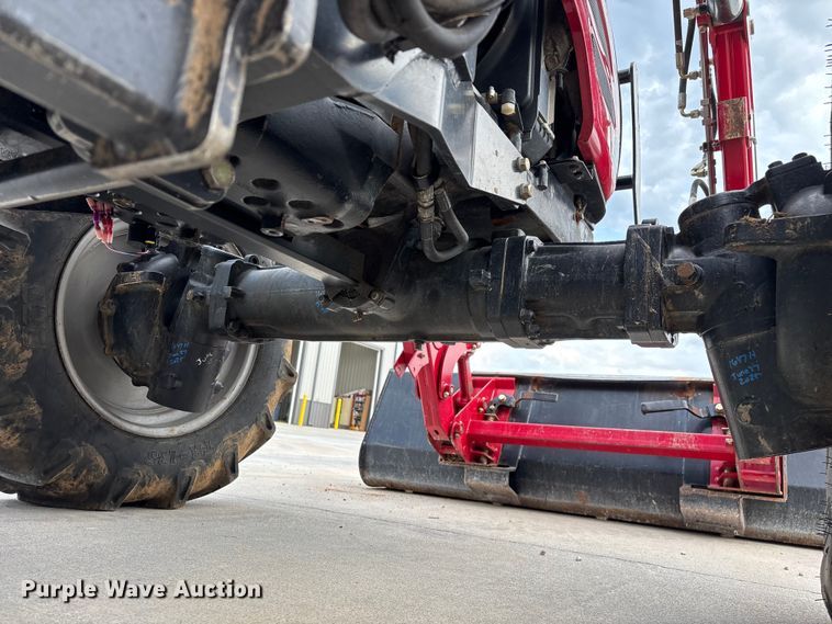 image for item EO4285 2015 Mahindra 2565 Shuttle MFWD tractor