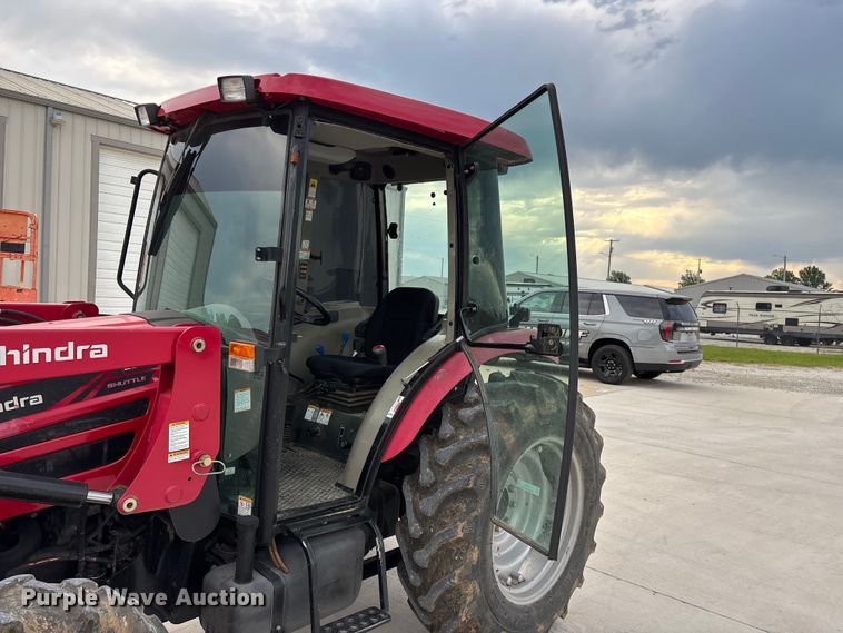 image for item EO4285 2015 Mahindra 2565 Shuttle MFWD tractor