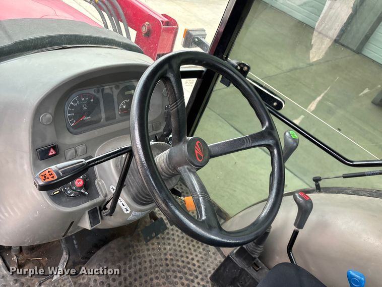 image for item EO4285 2015 Mahindra 2565 Shuttle MFWD tractor