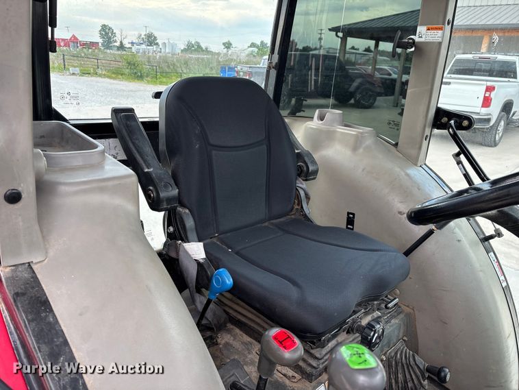 image for item EO4285 2015 Mahindra 2565 Shuttle MFWD tractor