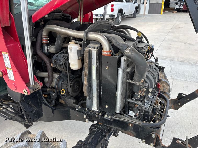 image for item EO4285 2015 Mahindra 2565 Shuttle MFWD tractor