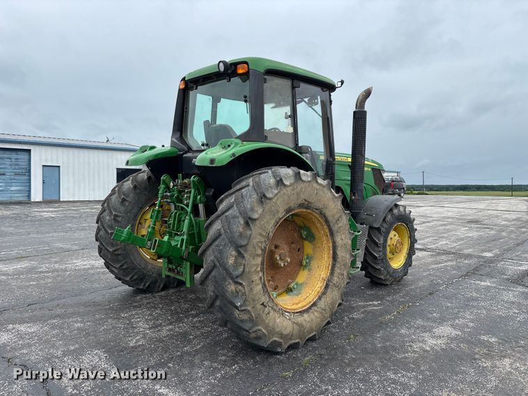 image for item EO4314 2013 John Deere 6115M MFWD tractor