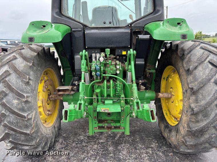 image for item EO4314 2013 John Deere 6115M MFWD tractor