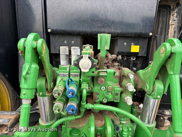 image for item EO4314 2013 John Deere 6115M MFWD tractor
