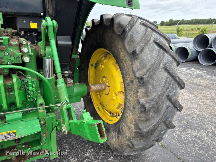 image for item EO4314 2013 John Deere 6115M MFWD tractor