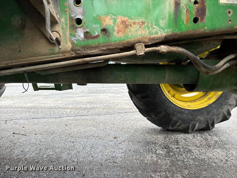 image for item EO4314 2013 John Deere 6115M MFWD tractor