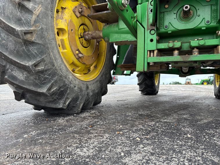 image for item EO4314 2013 John Deere 6115M MFWD tractor