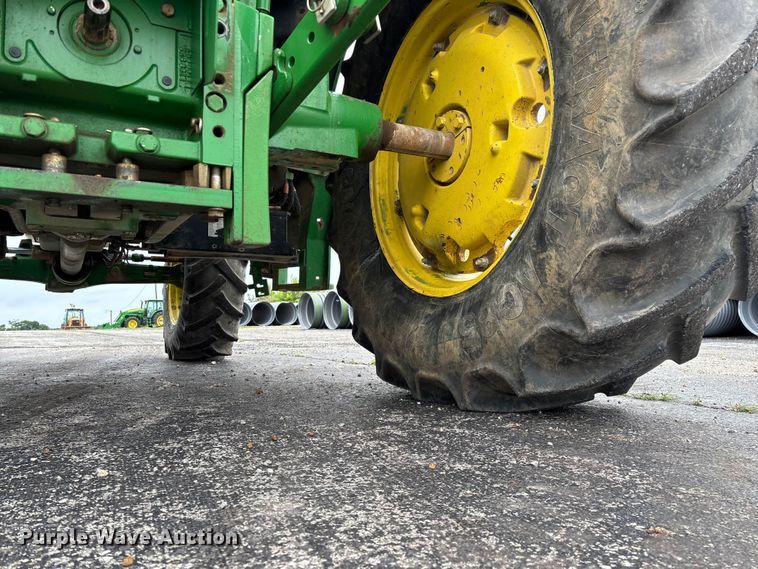 image for item EO4314 2013 John Deere 6115M MFWD tractor