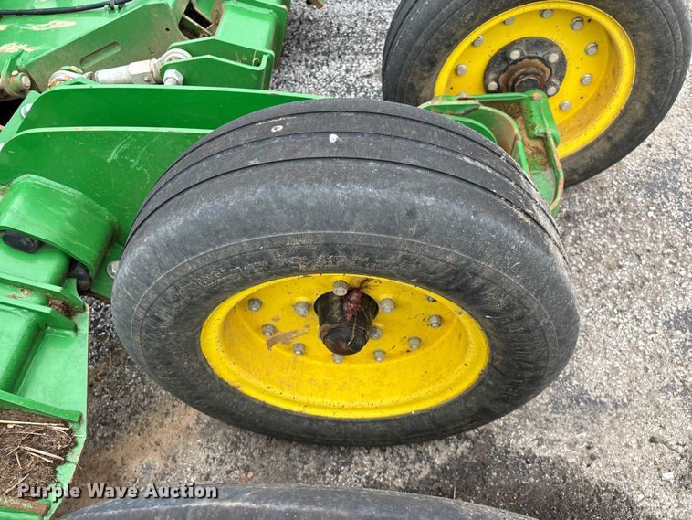 image for item EO4315 2021 John Deere Rotary Cutter R10 rotary mower