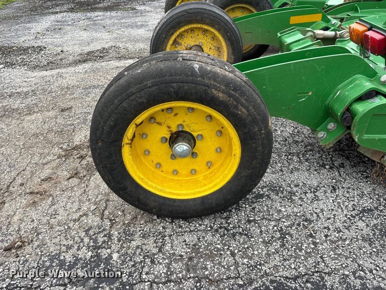 image for item EO4315 2021 John Deere Rotary Cutter R10 rotary mower