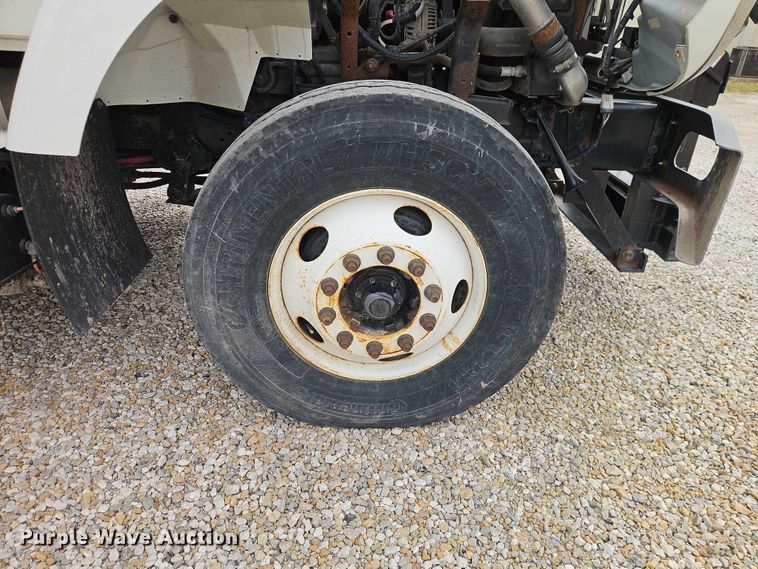 image for item EO7326 2014 International 7300 dump truck