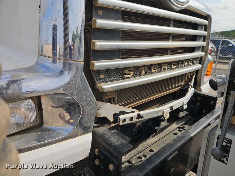 image for item EO7328 2009 Sterling L7500 sewer jetter truck