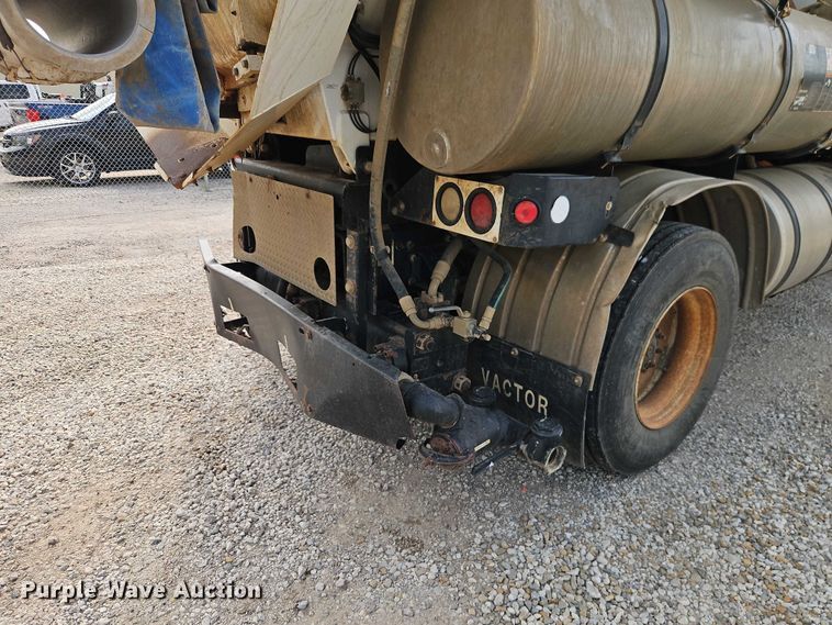 image for item EO7328 2009 Sterling L7500 sewer jetter truck