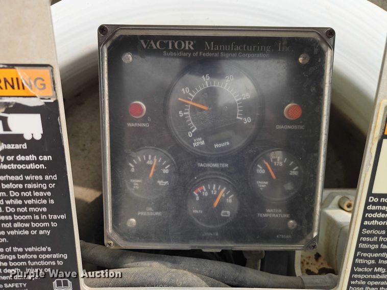image for item EO7328 2009 Sterling L7500 sewer jetter truck