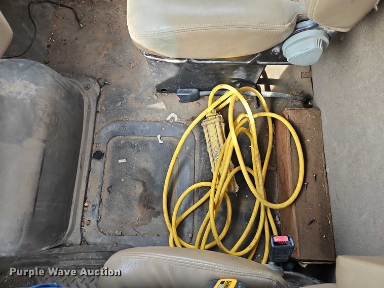 image for item EO7328 2009 Sterling L7500 sewer jetter truck