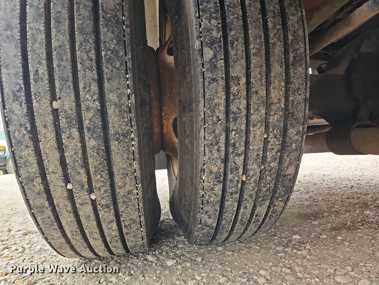 image for item EO7328 2009 Sterling L7500 sewer jetter truck