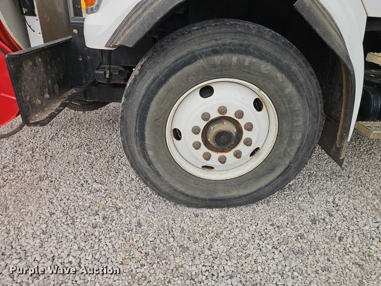 image for item EO7328 2009 Sterling L7500 sewer jetter truck