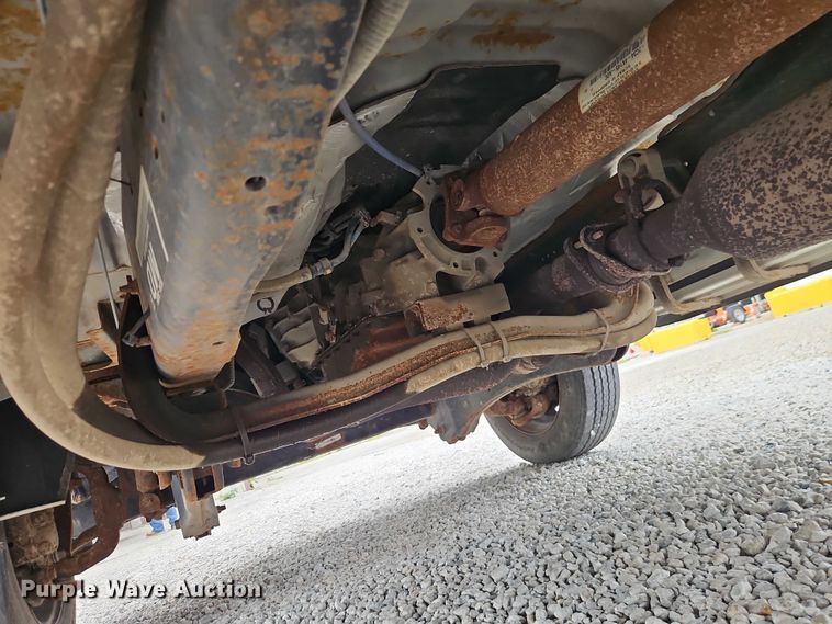 image for item EO7350 2009 Ford F450 Super Duty dump truck