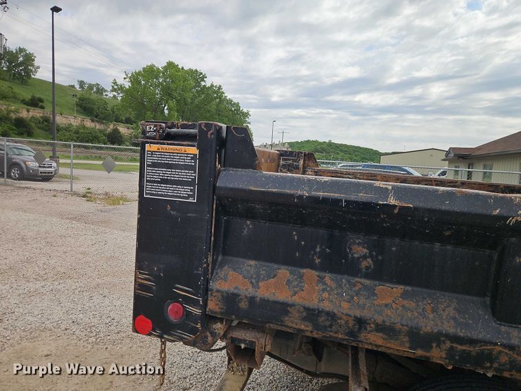 image for item EO7350 2009 Ford F450 Super Duty dump truck