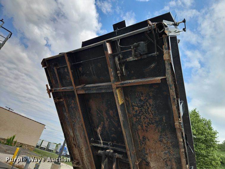 image for item EO7350 2009 Ford F450 Super Duty dump truck