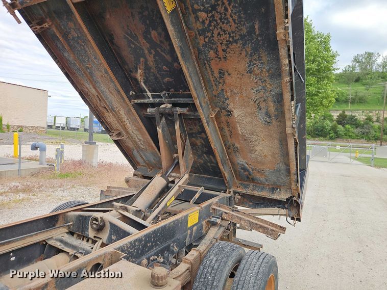 image for item EO7350 2009 Ford F450 Super Duty dump truck