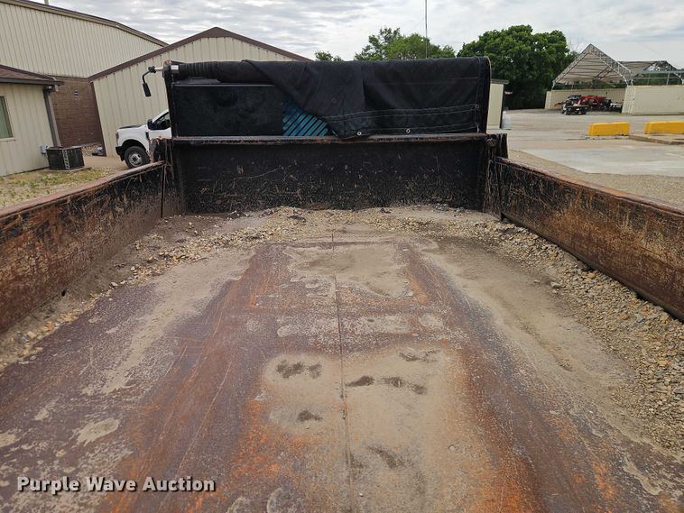 image for item EO7350 2009 Ford F450 Super Duty dump truck