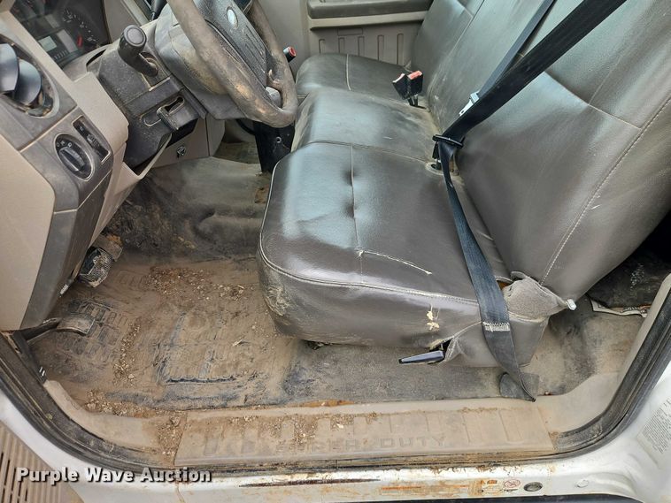 image for item EO7350 2009 Ford F450 Super Duty dump truck