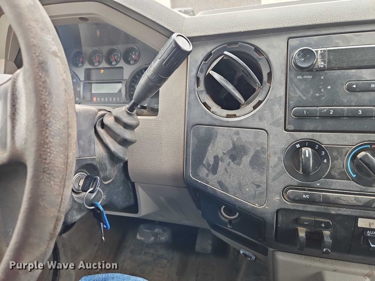 image for item EO7350 2009 Ford F450 Super Duty dump truck