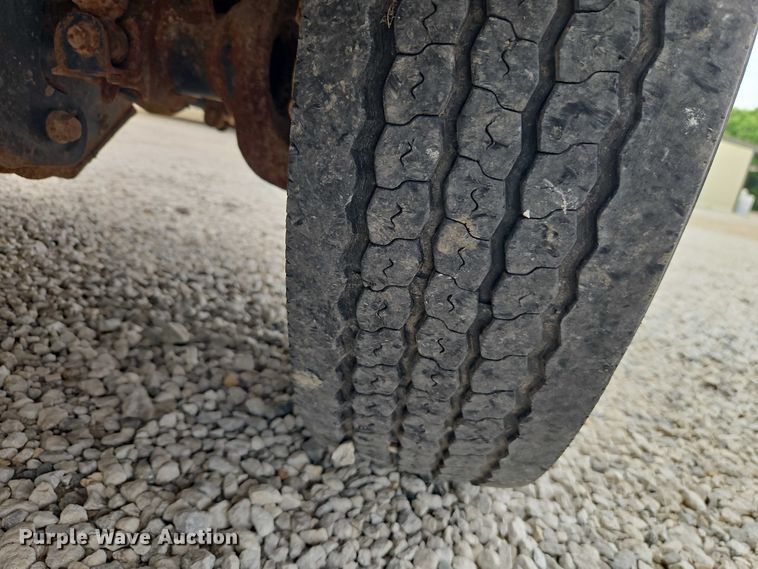 image for item EO7350 2009 Ford F450 Super Duty dump truck