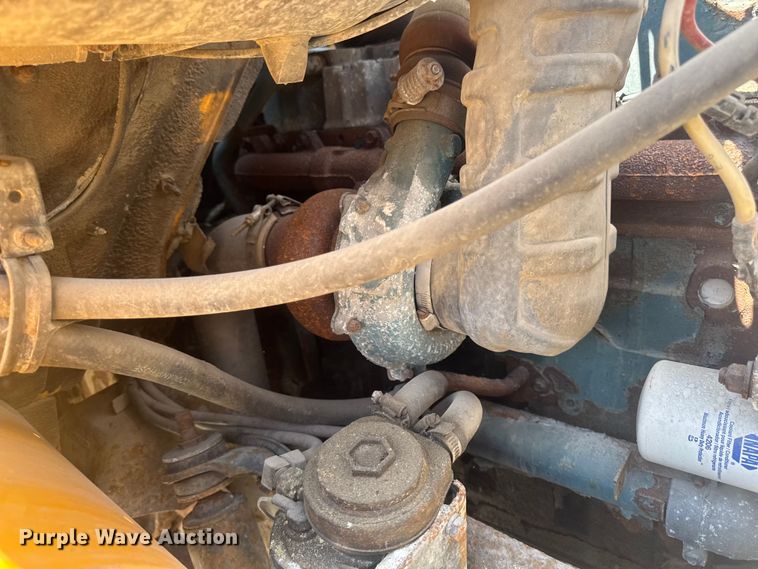 image for item ER0485 1996 International 4900 dump truck