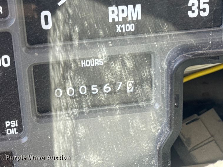 image for item ER0487 2002 International 4900 dump truck