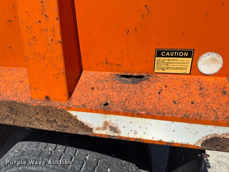 image for item ER0497 1990 International 4900 dump truck
