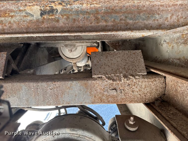 image for item ER0497 1990 International 4900 dump truck