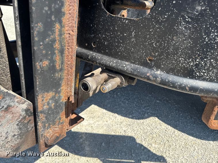 image for item ER0497 1990 International 4900 dump truck