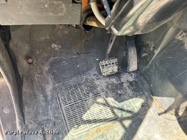 image for item ER0497 1990 International 4900 dump truck
