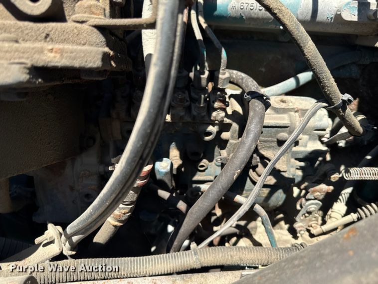 image for item ER0497 1990 International 4900 dump truck